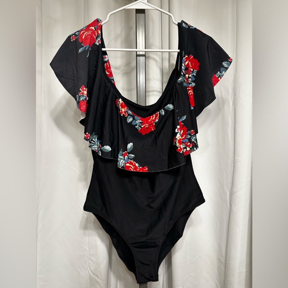 Tropical Black Floral Shelf Bra One Piece Bathing Suit
